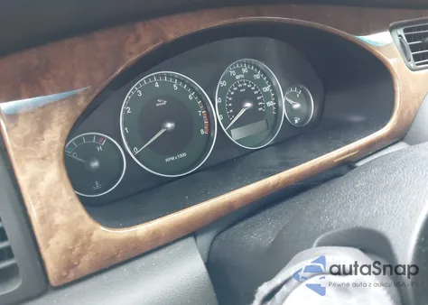 2002 Jaguar X-Type 2.5L из США, поврежденный, VIN SAJEA51D92XC83952